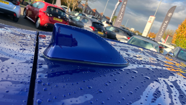 Toyota Yaris 1.5 Hybrid Design 5dr CVT Hybrid Hatchback